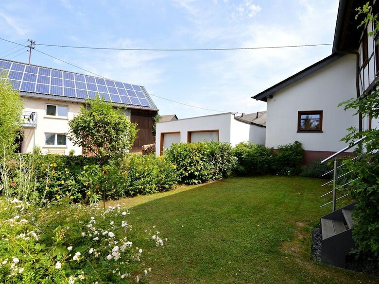Beautiful, Authentic Half-timbered House; Modern Amenities, Garden And Terrace