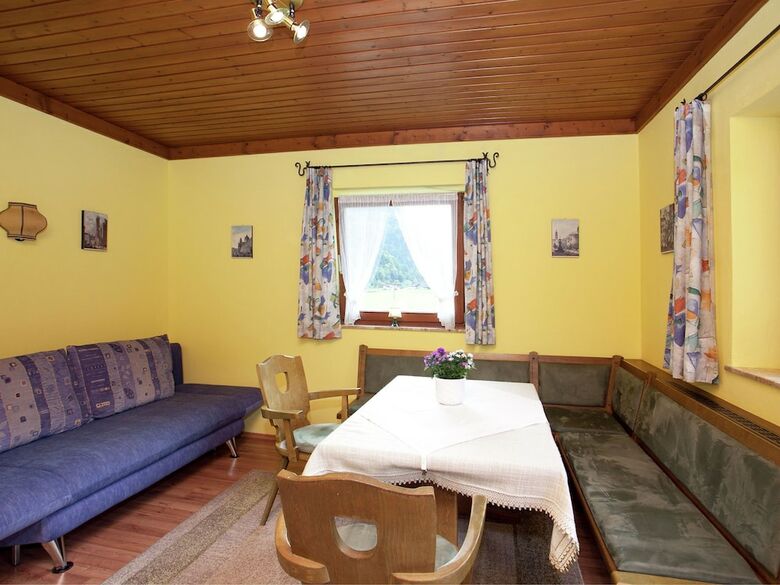 Modern Apartment In Sankt Martin Bei Lofer With Garden