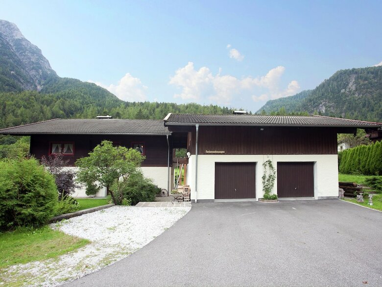 Modern Apartment In Sankt Martin Bei Lofer With Garden