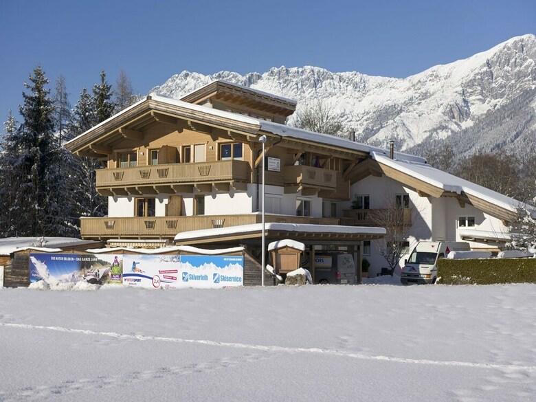 Spacious Apartment In Ellmau With Parking