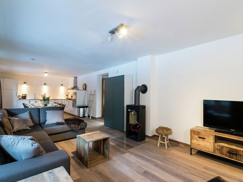 Quaint Chalet In Saalbach-hinterglemm With Private Sauna