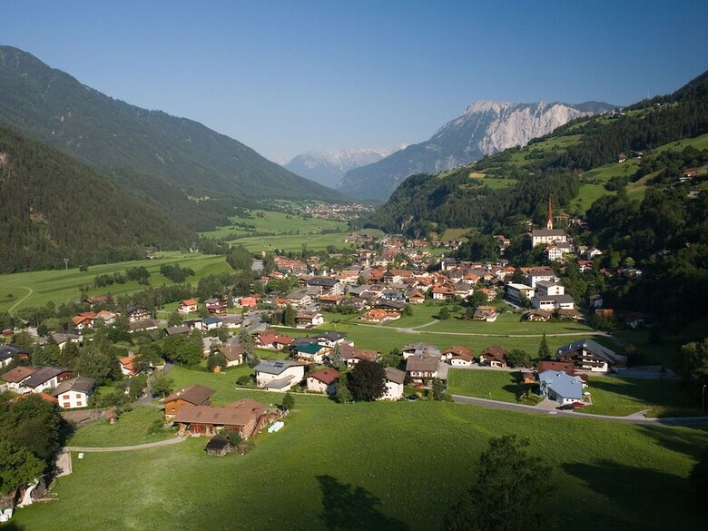 Sunlit Apartment Near Ski Area In L�ngenfeld