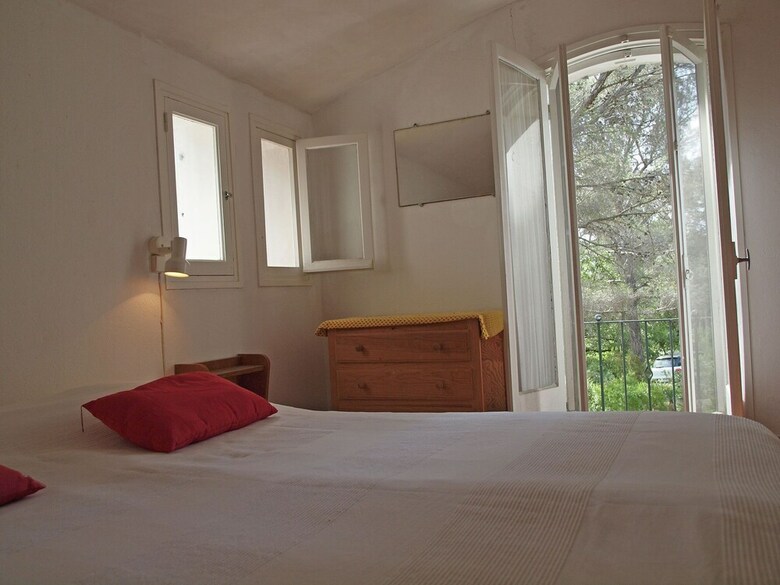 Spacious Villa Near Sea In Cavalaire-sur-mer
