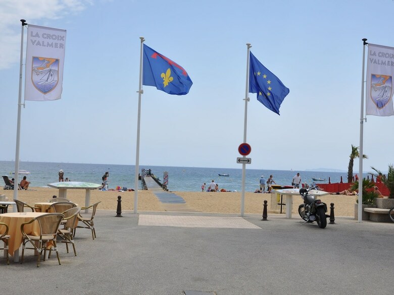Spacious Villa Near Sea In Cavalaire-sur-mer