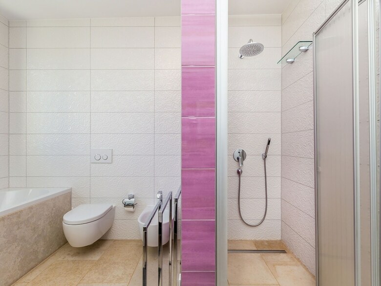 Wonderful Villa With Private Swimming Pool And Great Terrace !