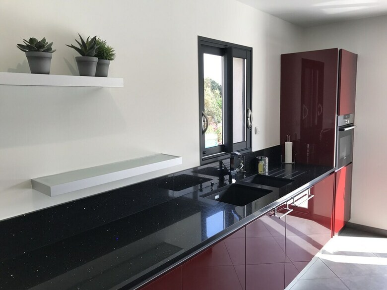 Seaside Villa In La Cadi�re-d'azur With Pool