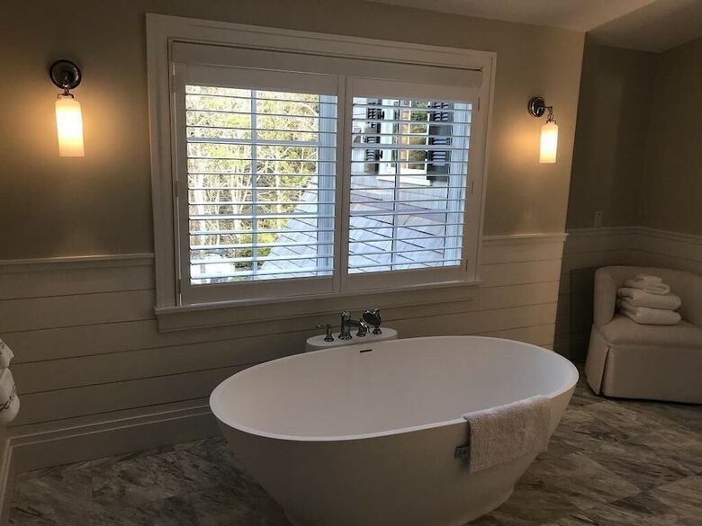 325 Whidah Road - Five Bedroom Home