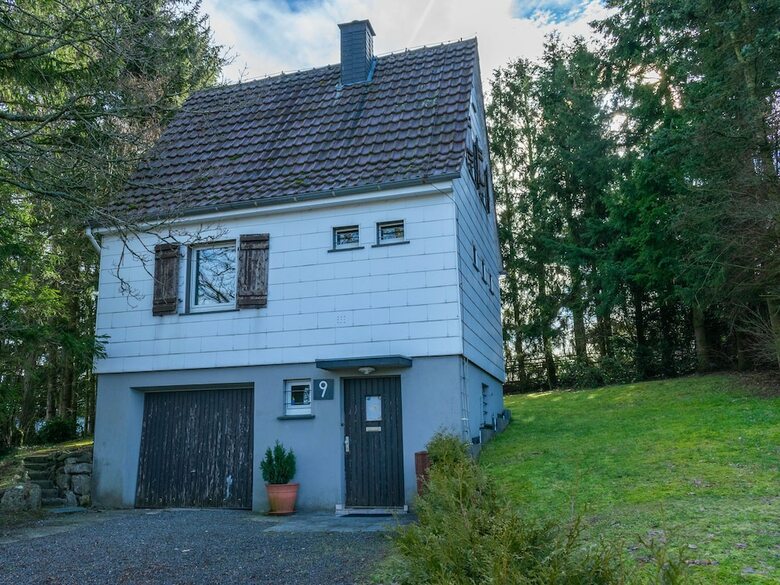 Comfortable Apartment In Oberschledorn Sauerland