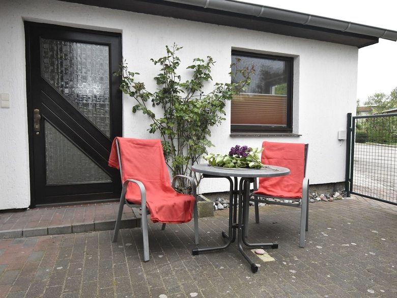Spacious Holiday Home In Rerik With Garden