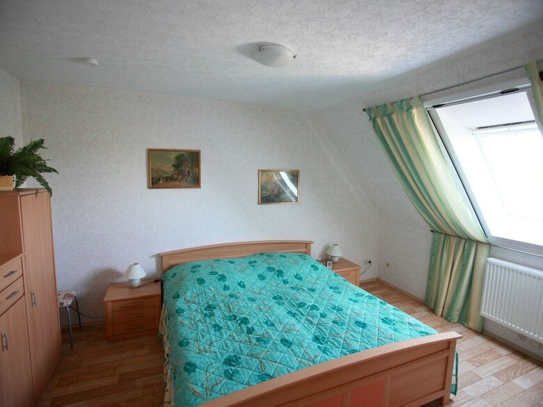 Modern Apartment With Private Terrace In Kr�pelin Germany