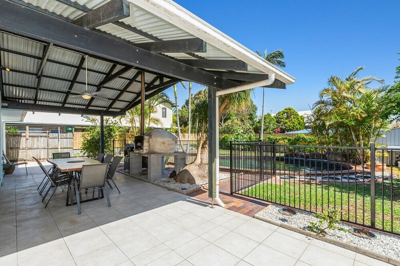 Beach House On Poinciana