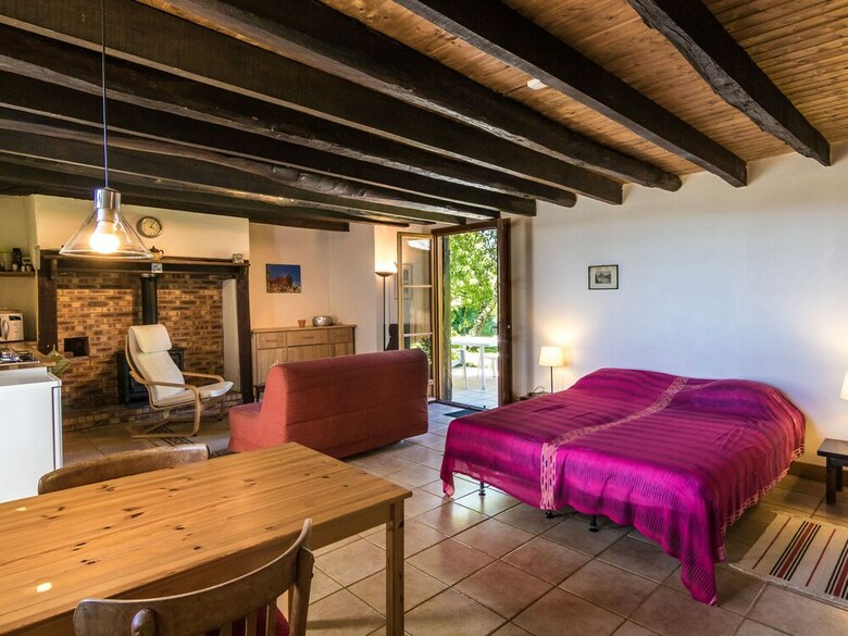 Charming Cottage In Savignac-l�drier Near Lake