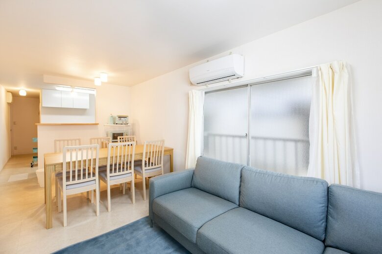 Minamiikebukuro Wide Apartment