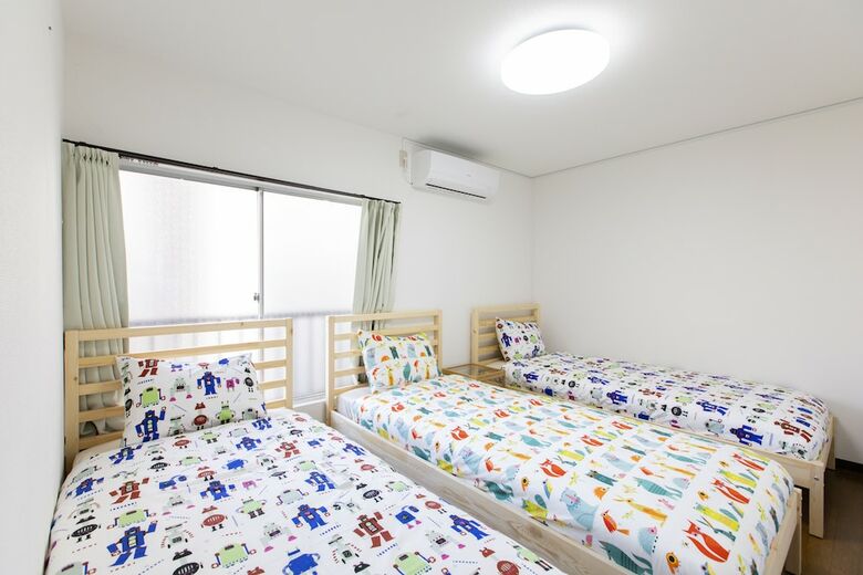 Minamiikebukuro Wide Apartment