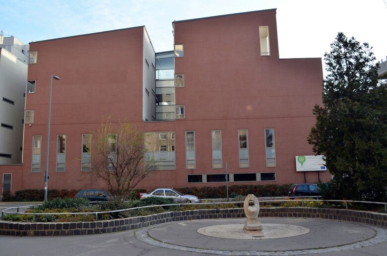 Corvin-szigony Apartments