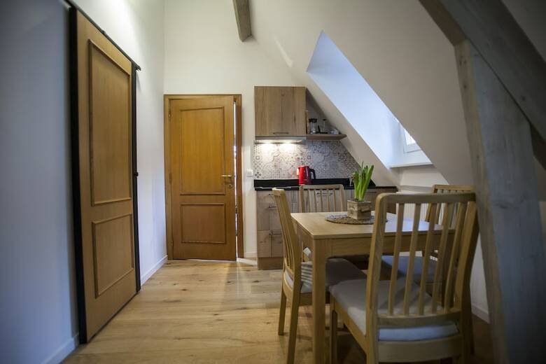 Daily Apartments Central Riverside Res.