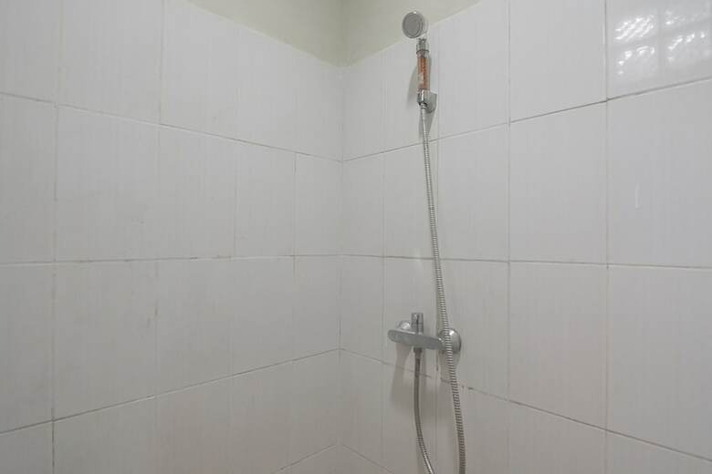 Hotel Koolkost Near Setrasari Mall