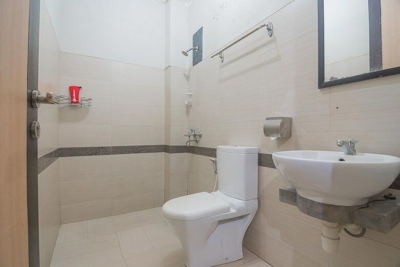Hotel Reddoorz Syariah Plus @ Banjarbaru 2