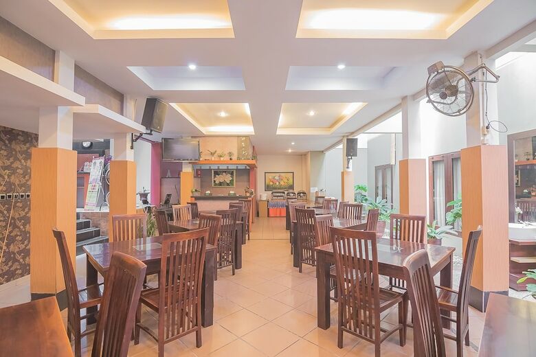 Hotel Reddoorz Syariah Plus @ Banjarbaru 2