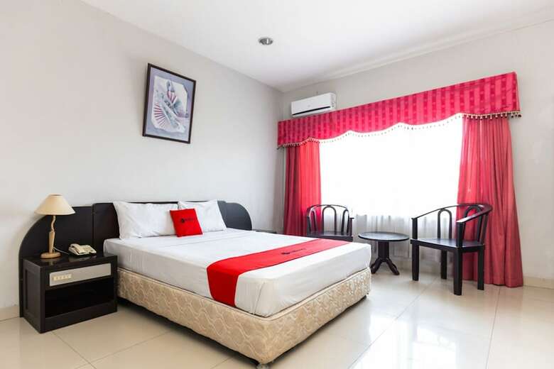 Reddoorz Plus @ Celebes Indah Hotel