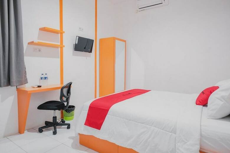 Hotel Reddoorz @ Jalan Sukabangun 2 Palembang