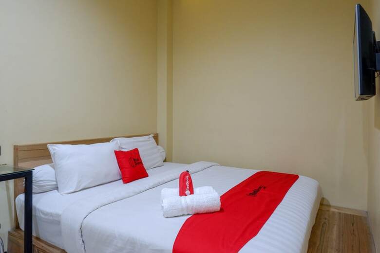 Reddoorz @ G Hotel Luwuk
