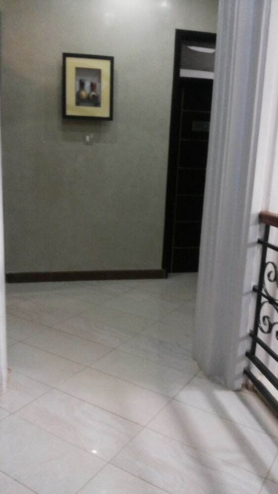 Hotel Pent House Inn Namugongo