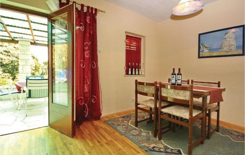 Holiday Home Ante Starcevica III