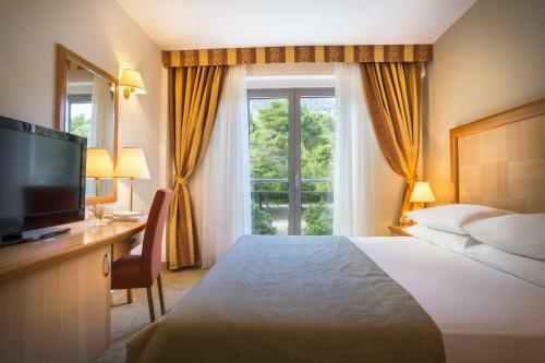 All Inclusive - Grand Hotel Orebic