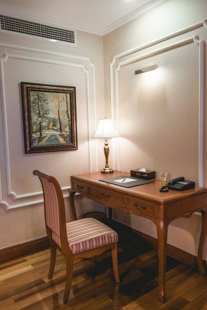 Grand Hotel Saigon