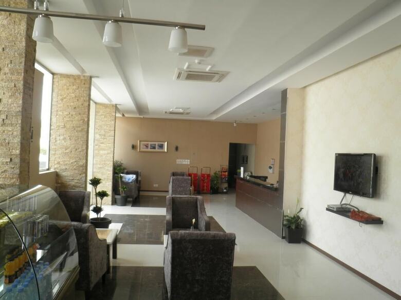 Marahal Kharj Aparthotel 1