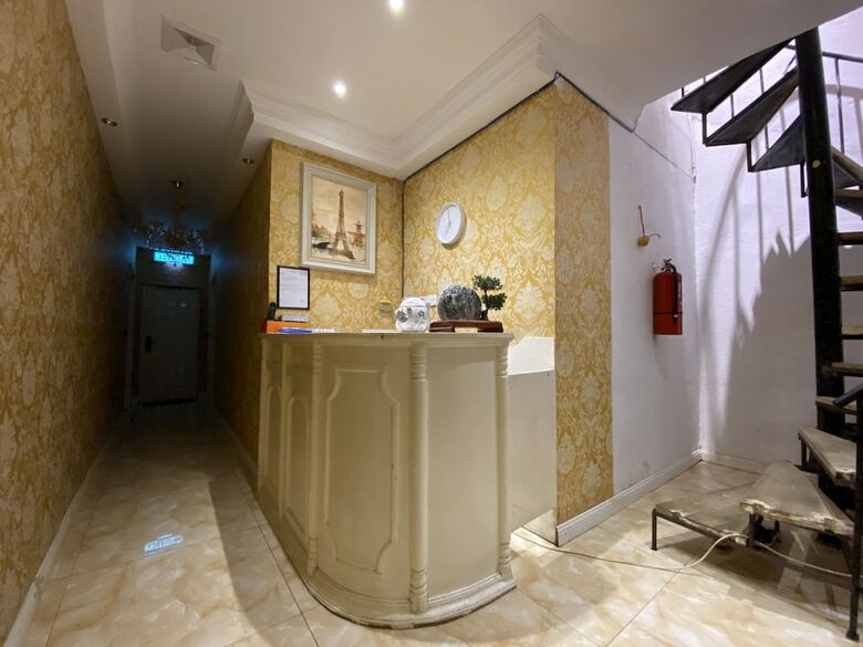 Hotel Spot On 89947 Champs Elysees