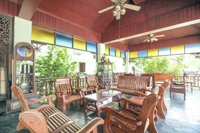Capital O 725 My Home Hotel
