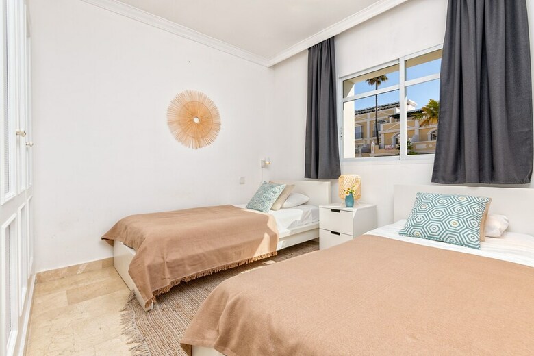 Apartamentos Solaga - Aloha Gardens