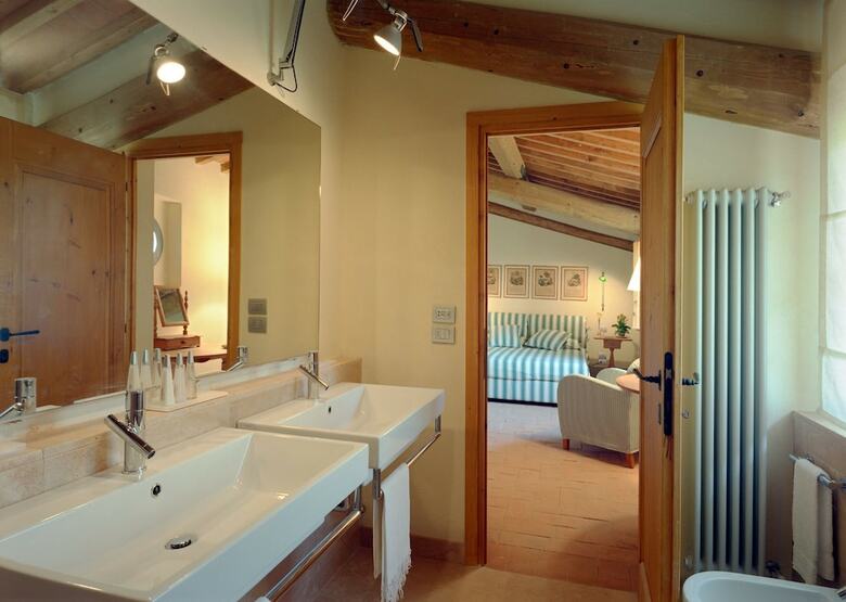 Agroturismo Fattoria Casamora