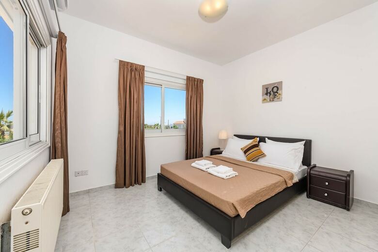 Villa Cape Greco Hills