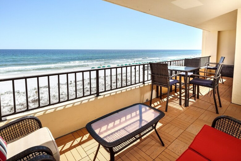 Surf Dweller 411 By Brooks And Shorey Resorts