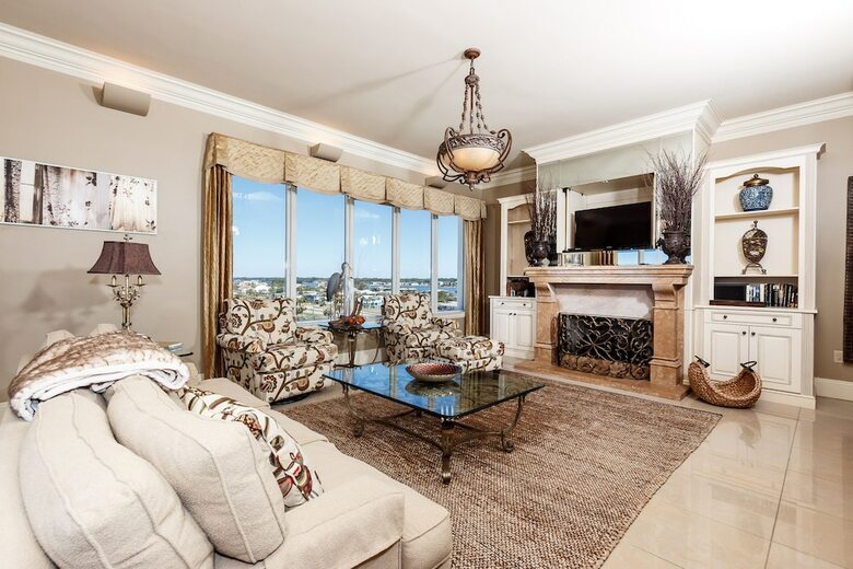 South Beach 501 By Brooks And Shorey Resorts