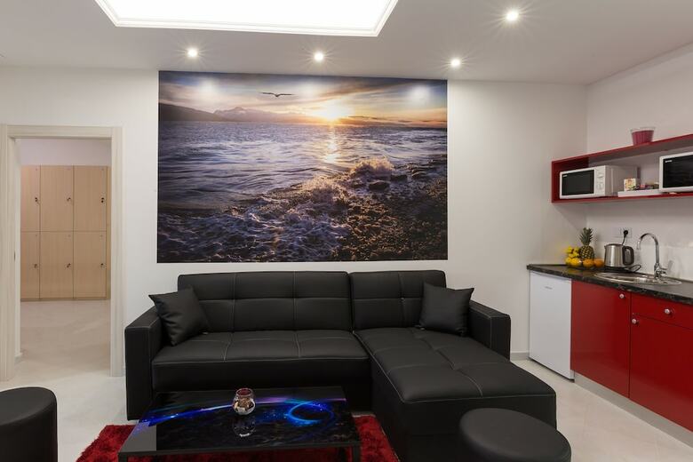 Hostal Hostel Free Bird - Adults Only