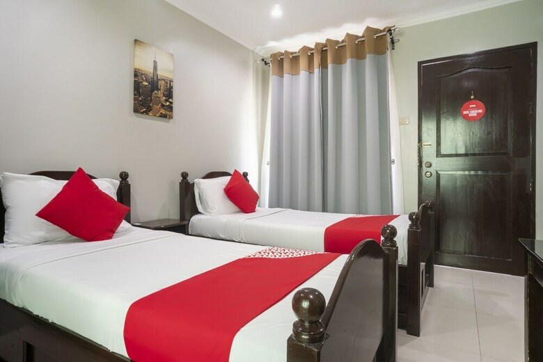 Hotel Oyo 557 Samantha's Apartelle