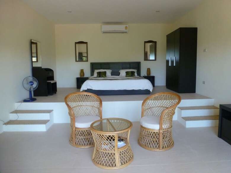 3 Bedroom Sea View Villa Pad Thai
