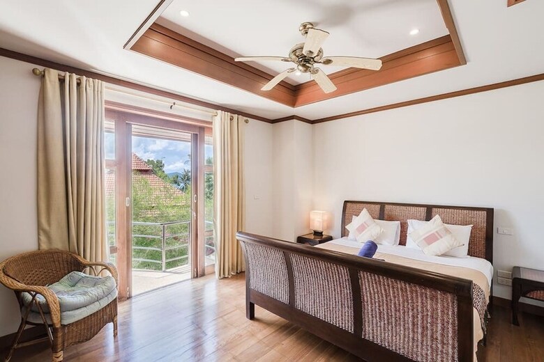 7 Bedroom Twin Villas On Beach Front Resort Tg48/25