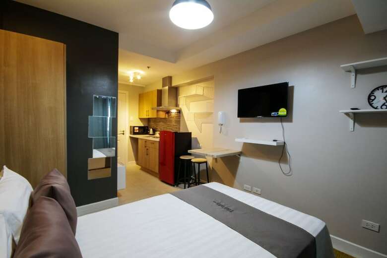 Siglo Suites @ The Residences At Commonwealth