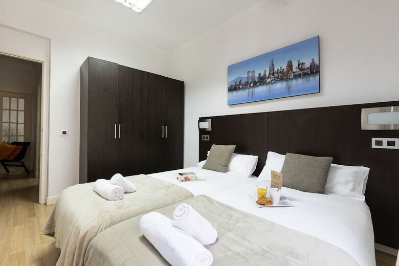 Ab Eixample Viladomat Apartment