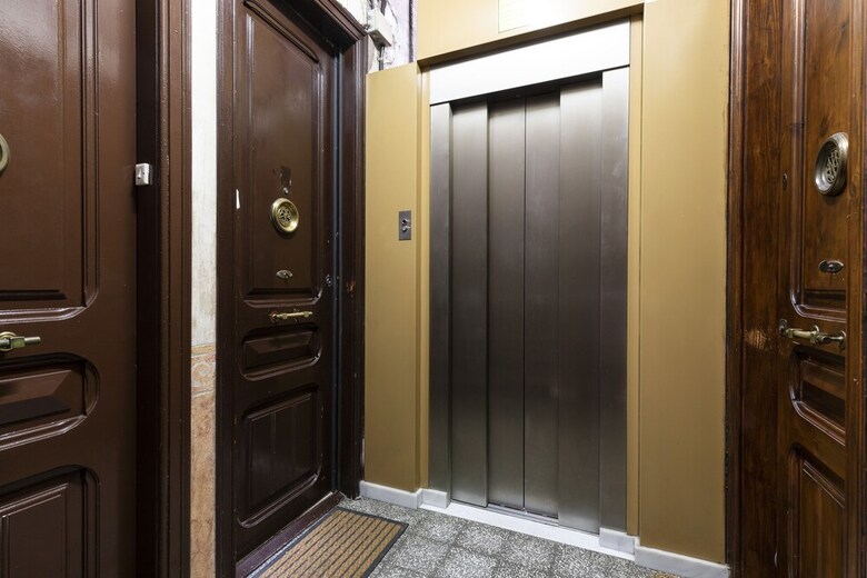 Ab Paral�lel Vallhonrat Apartment