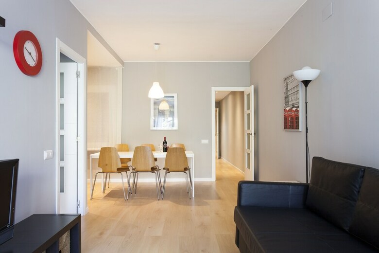 Ab Gaud� Avenue Apartment
