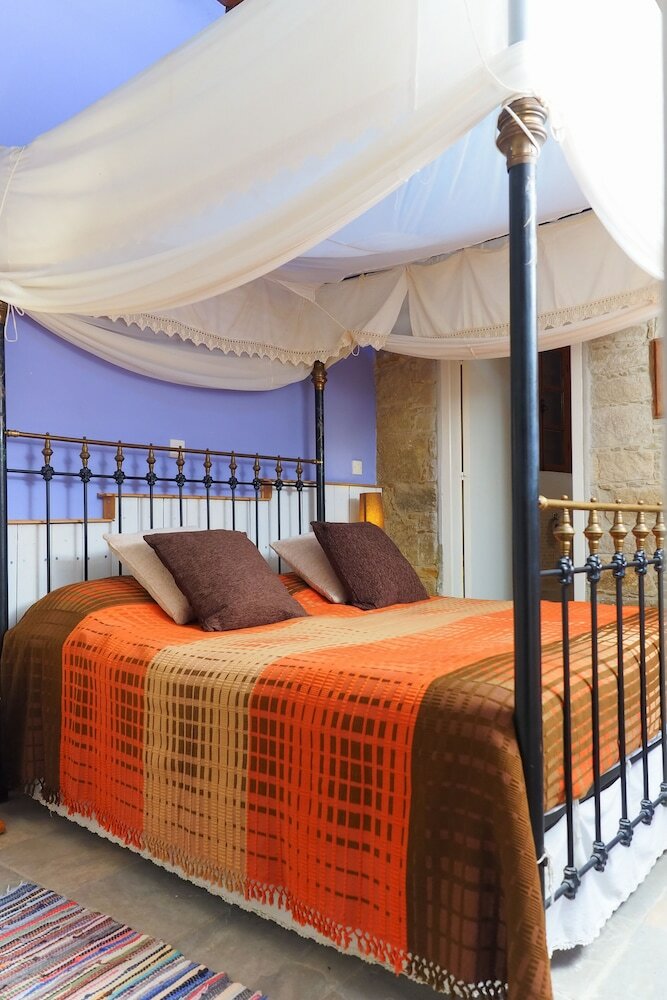 Hotel Zoe Traditional Holiday Apartments B&B