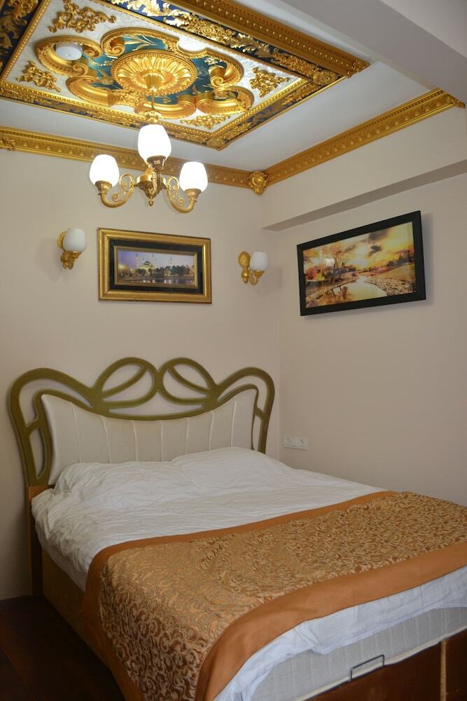 Boutique California Hotel