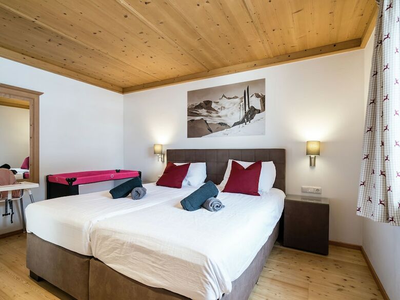Spacious Holiday Home In Wald Im Pinzgau With Sauna