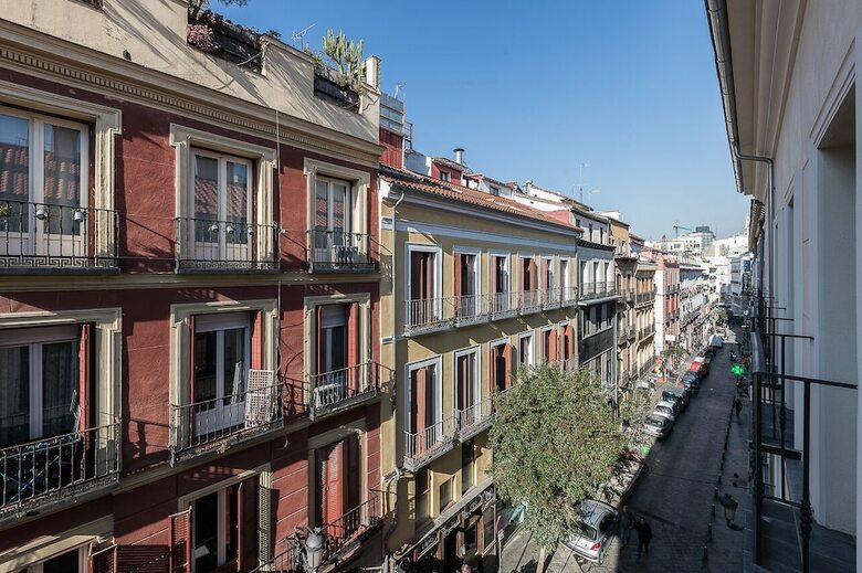 Home Club Cruz Apartments